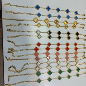 گردنبند استیل ونکلیف رنگ ثابت